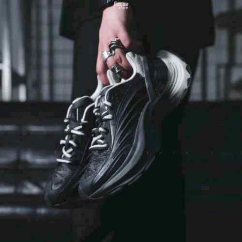 ADIDASS XLG METAWAVE BLACK WHITE FIX 562