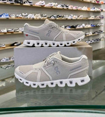 On Running Cloud 5 Pearl White 1269