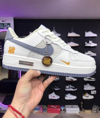 Nik e Airforce 1 Low X Undefeted Grey