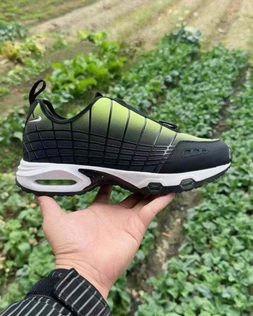 Nikee_airmax_sanders
