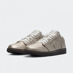 Nikee Air Jordan 1 Low SE Metallic Zinc