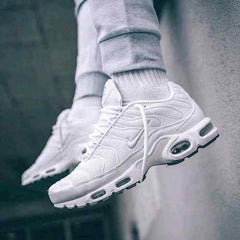 Nikee Airmax TN Plus Triple White