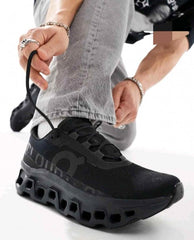 On Cloudmonster All Black 6019