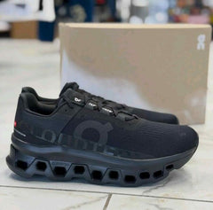 On Cloudmonster All Black 6019