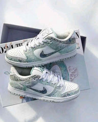 NIKEE SB DUNK YEAR OF THE DRAGON STEAM PUPPET