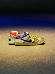 Nikee. SB Dunk Low What The Paul