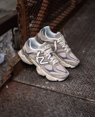 New Balanc e 9060 Driftwood Castlerock