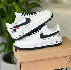 Nikee Airforce 1 X Supreme X The Nort h Face