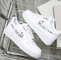 Nikee Airforce 1 Molten Metal