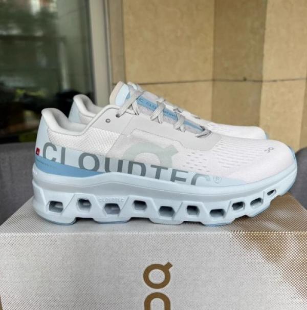 On Cloud Monster Frost Wash