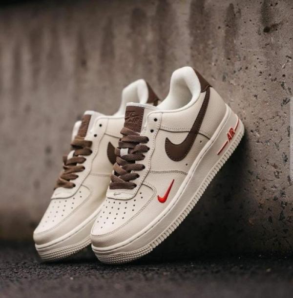 NI.KE AIRFORCE 1 LOW COFFEE MILK