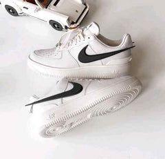 Nikee Airforce 1 low x ambush white