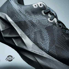 Asicss Novablast 5 Black Carrier Grey all triple eclipse 608