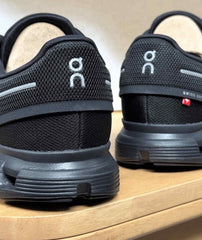 ON RUNNING CLOUD 6 BLACK BLACK