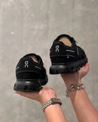 On Running Cloud 6 Waterproof Full Black 1272