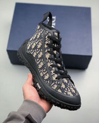 Dio r B28 High Top Sneaker Beige Black