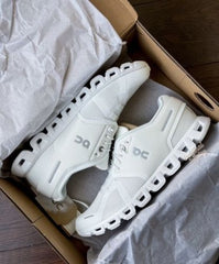 On Cloud 5 White