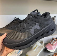 On Cloud Ultra 3 All Black