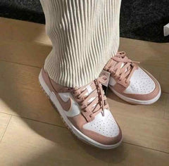 Nikee Dunk Low Rose Whisper 681
