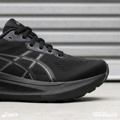 ASICSS Gel-Kayano 31 Triple Black