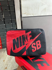 Nikee SB Dunk Red Black Bag
