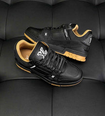 Louiss Vuittonn LV Trainer Leather Black Gum
