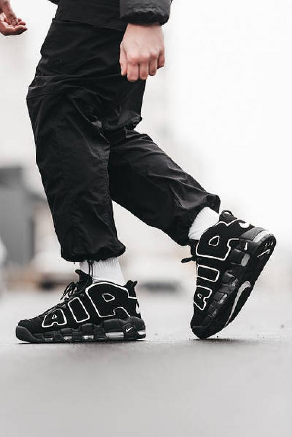 NIK AIR MORE UPTEMPO BLACK