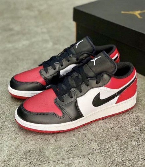 Nik ee Air Jordan 1 Low Bred Toe Fix