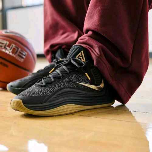 Nikee Giannis Freak 7 The Drive Black Gum Metallic Gold 1139