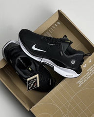 Nikee Infinity Run 4 Gore Tex Black White