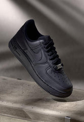 NIKKE AIRFORCE 1 LOW BLACK