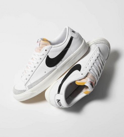 Nik e Mid Blazer 77 Low