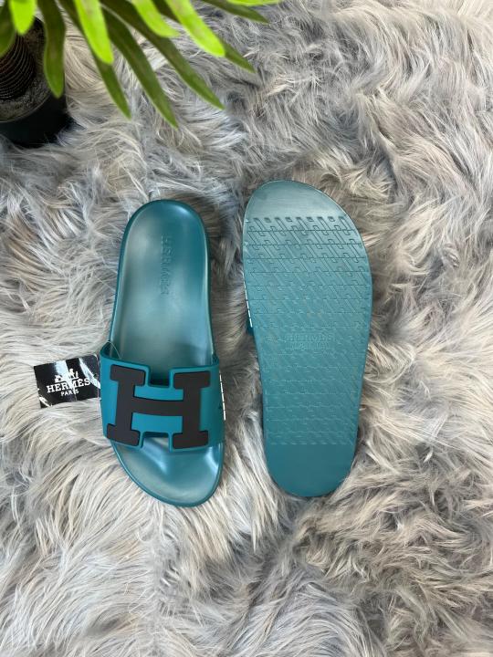 _HERMES_PARIS_LOGO_SLIDE