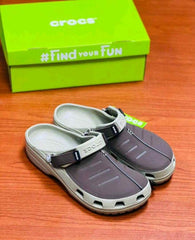 CROcSS YUKON CLOG Ligtht TAN