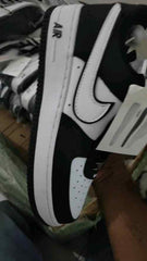 Nikee airforce 1 low panda