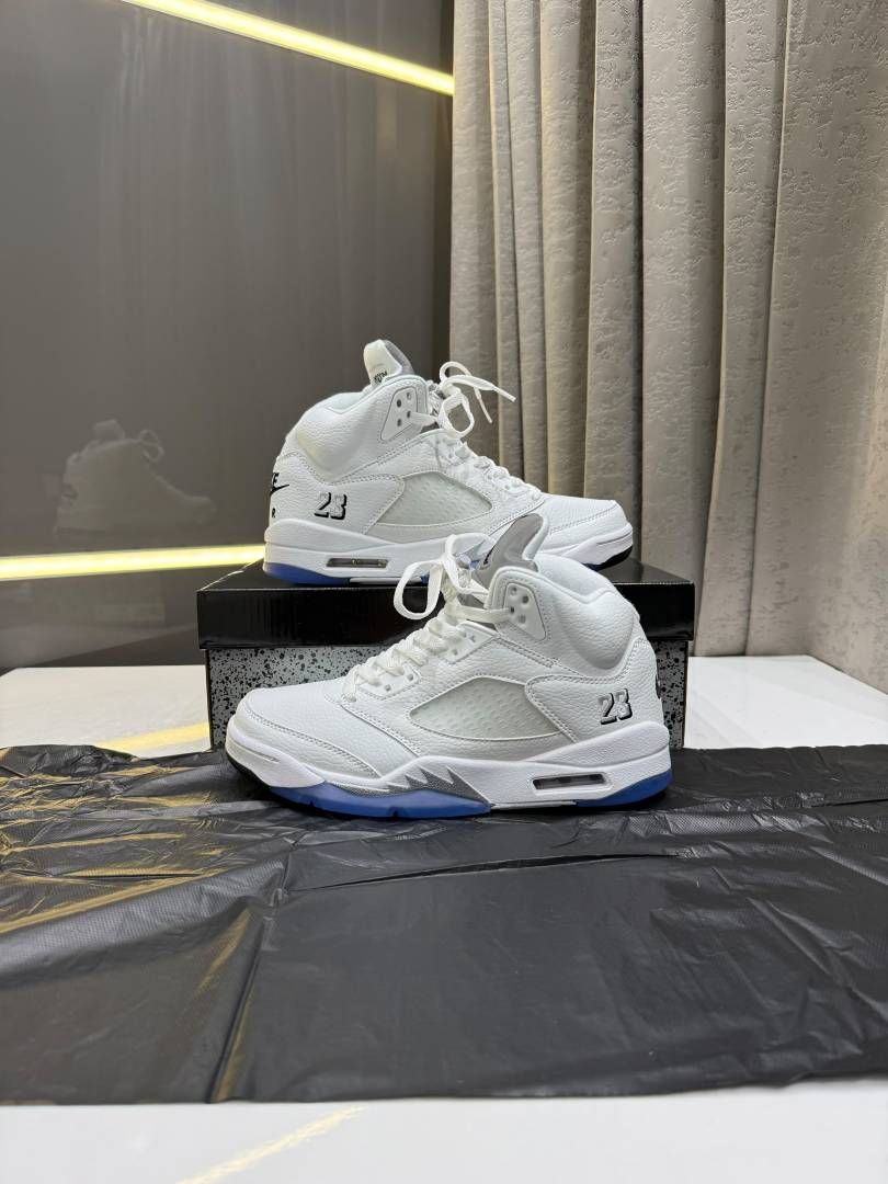 NIIKE AIR JORDAN 5 RETRO OG WHITE METALLIC FIX