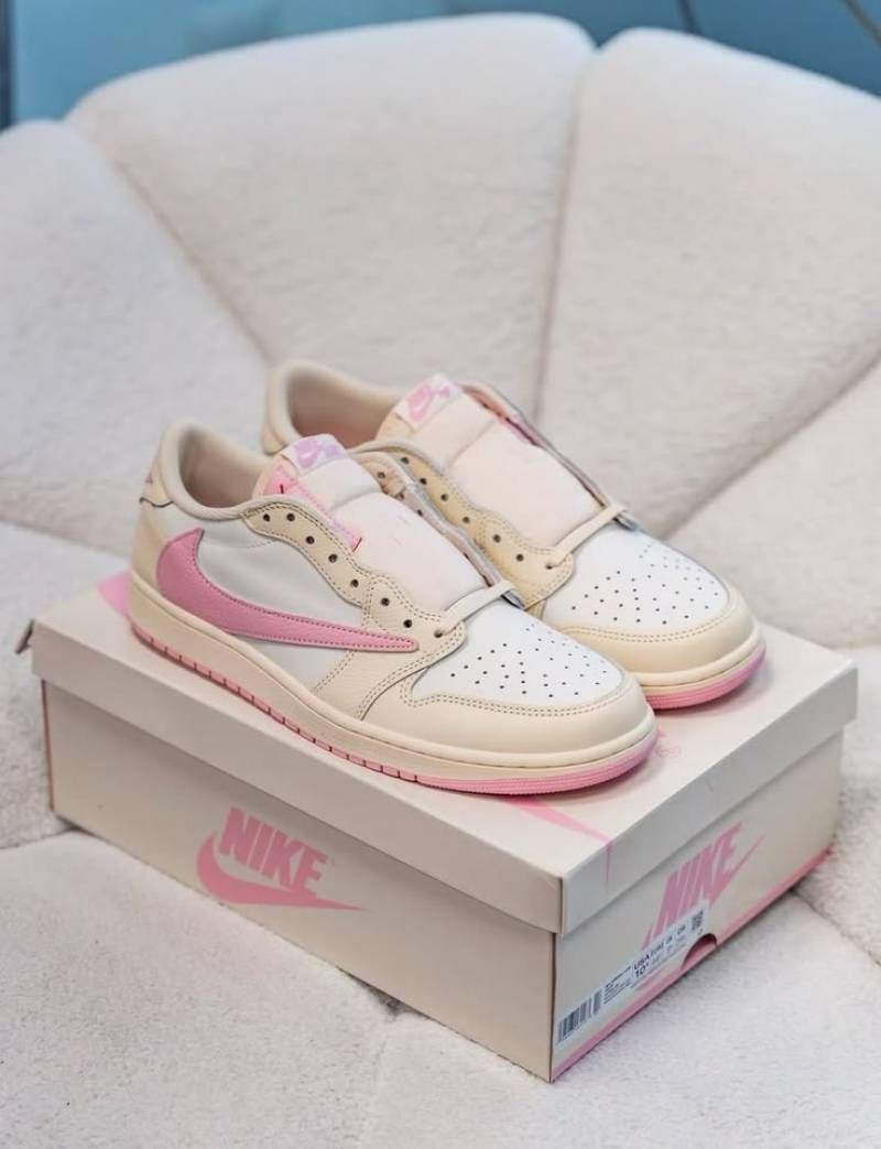 TRAVIS SCOTT X AIR JORDAN 1 LOW OG SHY PINK MENS SEMI UA FIX