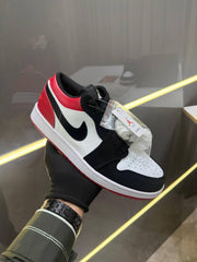 NIKKE AIR JORDAN 1 LOW BLACK TOE FIX
