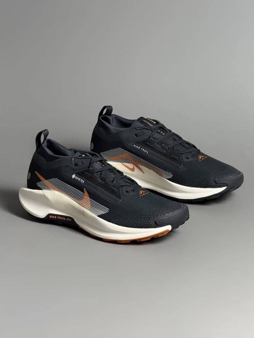 NIKKE PEGASUS TRAIL 5 GTX Off NOIR BLACK MONARCH PALE IVORY FIX