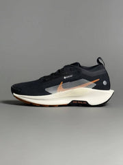 NIKKE PEGASUS TRAIL 5 GTX Off NOIR BLACK MONARCH PALE IVORY FIX
