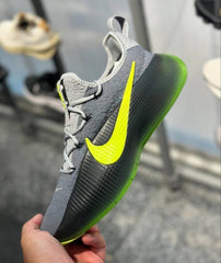 NIKKE LEBRON TR 1 SMOKE GREY VOLT FIX
