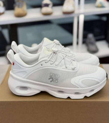 ON RUNNING CLOUDSOLO X LOEWE WHITE FIX