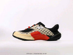 New Balancee Minimus Trail Ice Studios Pristine