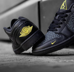 NIKKE AIR JORDAN 1 LOW SE BLACK ANTHRACITE TOUR YELLOW FIX