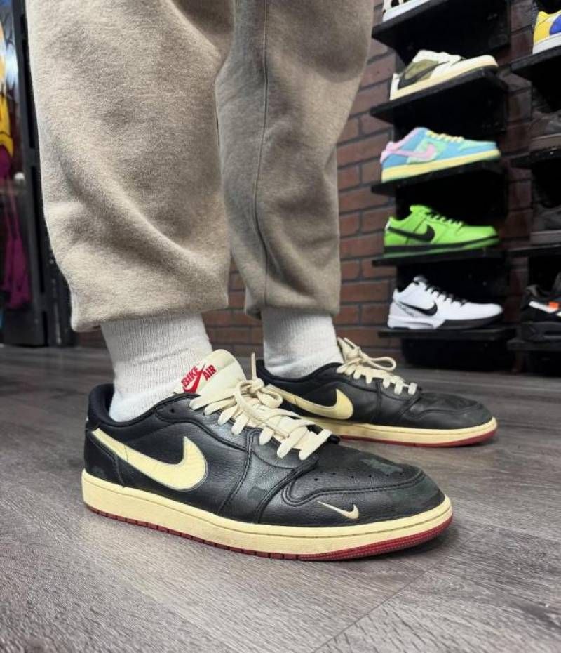 NIKKE JORDANN 1 LOW BIKE X NIGEL SYLVESTER BETTER WITH TIME SEMI UA FIX