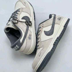 nikee sb dunk low x stussy rice white carbon