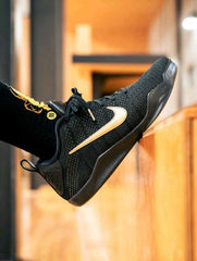 Nikee Kobe 11 Protro Fade to Black 656