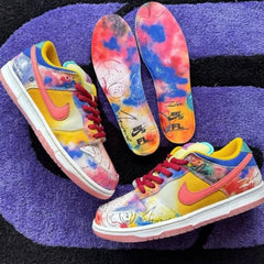NIkee_sb_dunk_low_friends_family