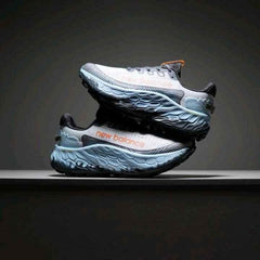 New Balancee Fresh Foam X More Trail v3 Grey Sky