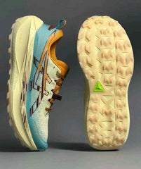 Asiccsss Trabuco Max 4 WHEAT YELLOW 2668